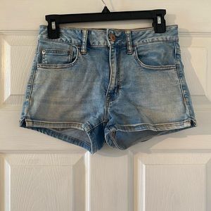 American Eagle size 6 hi rise shortie super super stretch jean shorts